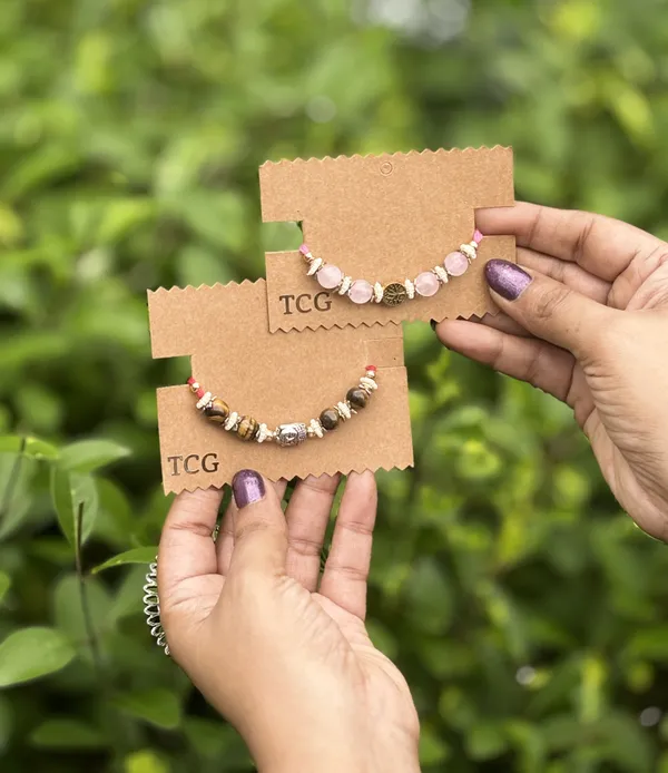 Combo_Success_&_Love_Rakhi_Hamper_for_Bhai_&_Bhabhi