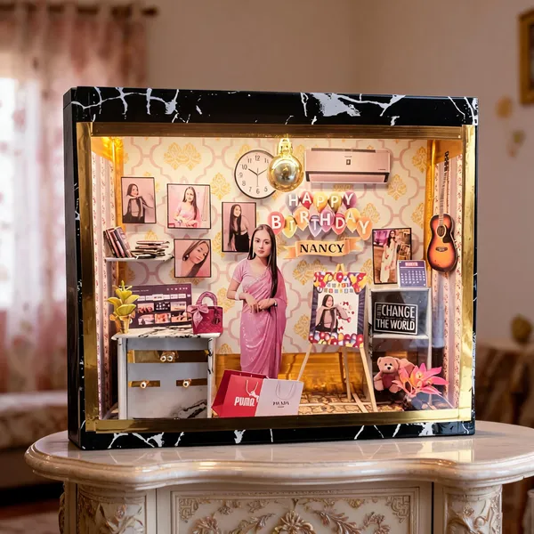 Personalized_Miniature_Room_Diorama_Birthday_Gift_Frame