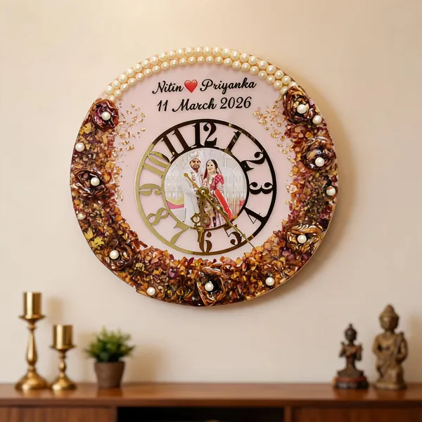 Personalized_Resin_Floral_Wall_Clock_With_Couple_Photo