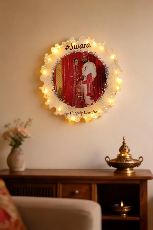 Personalized_Led_Photo_Frame_With_Wooden_Stand_For_Couples