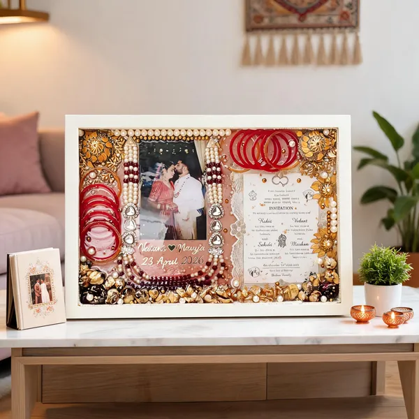 Personalized_Wedding_Memory_Frame_With_Photo_And_Bangles