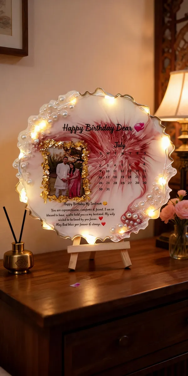 Resin_Personalized_Photo_Frame_With_Led_Lights_And_Easel_Stand
