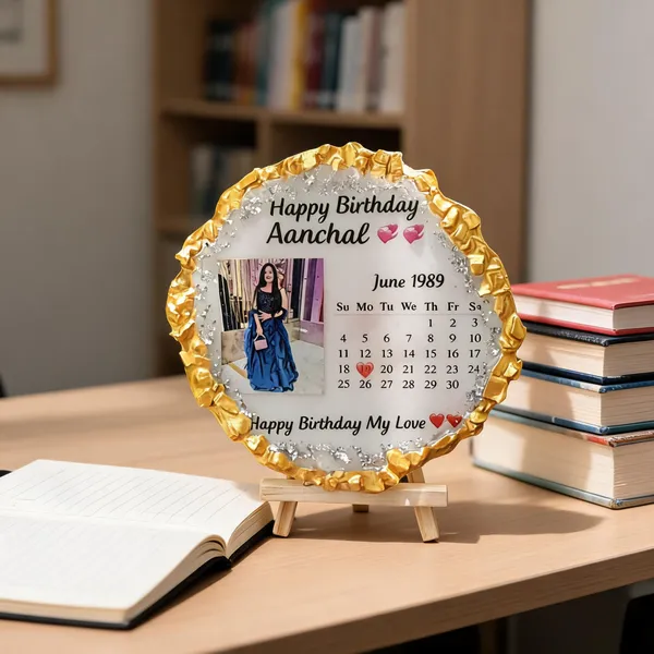 Personalized_Resin_Photo_Calendar_Table_Frame_With_Stand