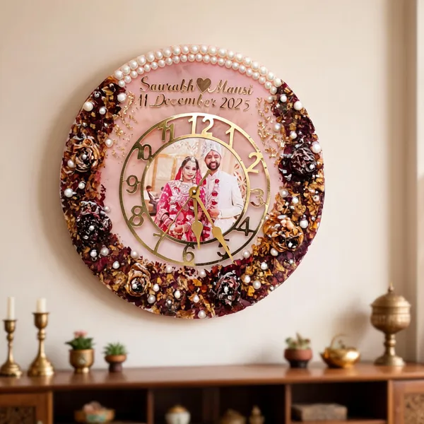 Personalized_Resin_Floral_Wall_Clock_With_Couple_Photo