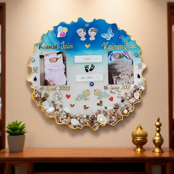 Personalized_Resin_Baby_Photo_Frame_With_Shells
