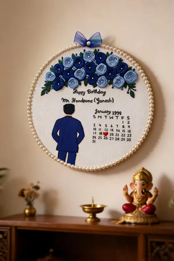 Embroidered_Floral_Hoop_Wall_Art_With_Pearl_Border