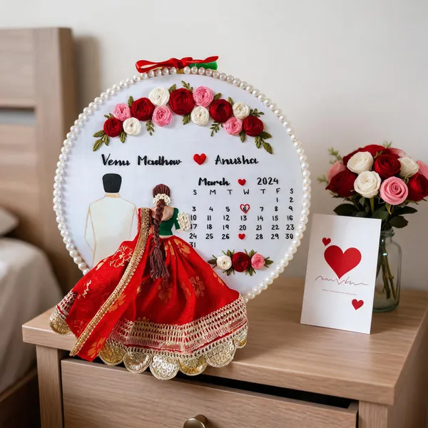 Personalized_Wedding_Date_Embroidered_Hoop_Frame_With_Pearl_Border