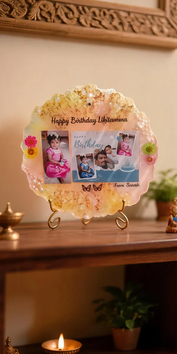 Personalized_Resin_Photo_Frame_With_Stand_For_Birthday_Gifting