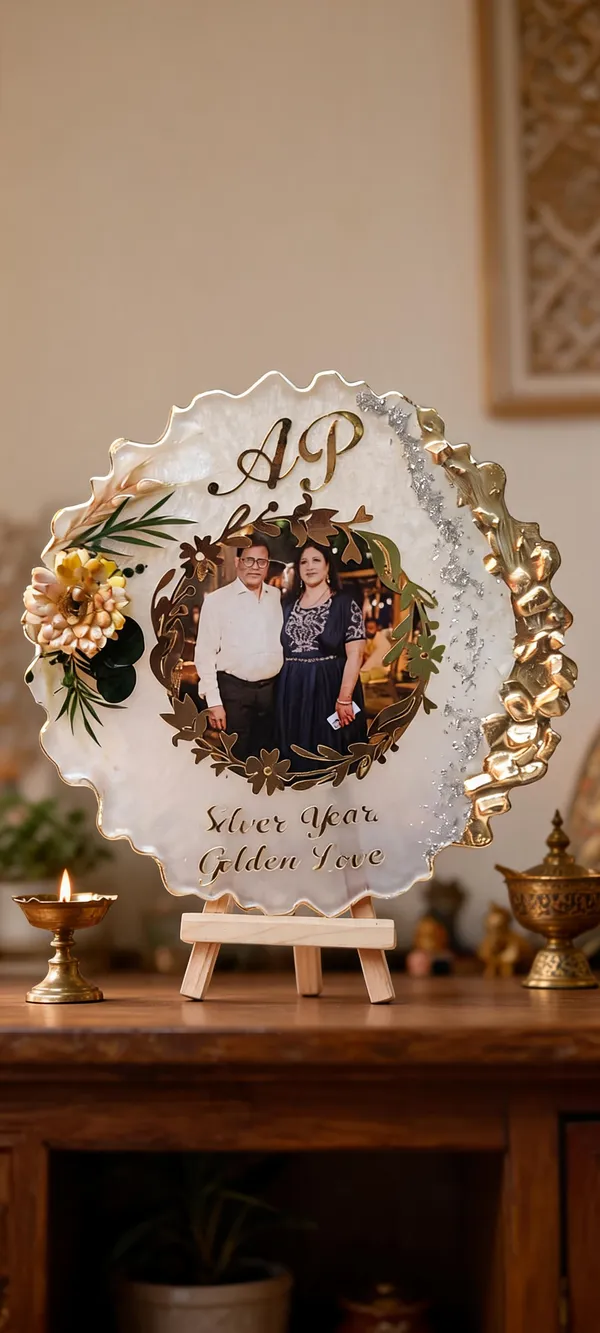 Personalized_Silver_Anniversary_Photo_Frame_With_Easel_Stand