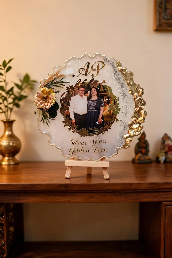 Personalized_Silver_Anniversary_Photo_Frame_With_Easel_Stand