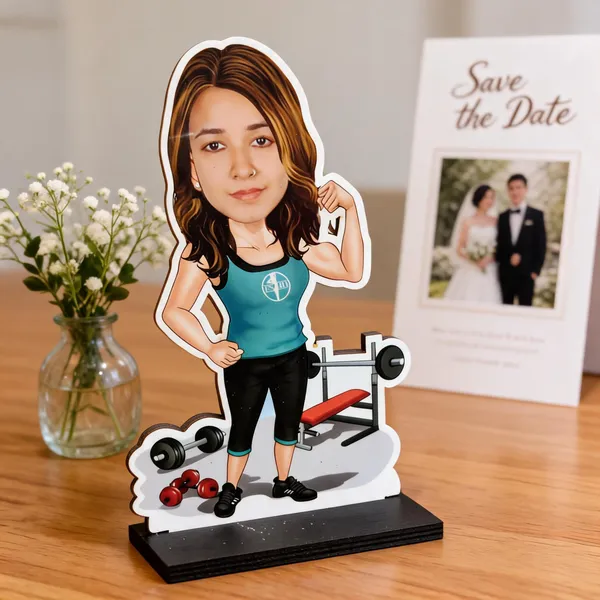 Personalized_Fitness_Caricature_Wooden_Table_Stand