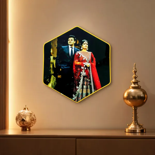 Hexagon_Acrylic_Photo_Frame_With_Golden_Border*