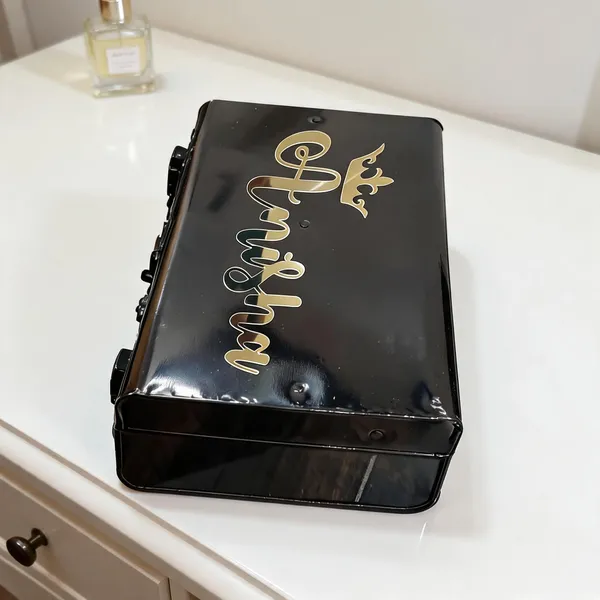 Black_Metal_Trunk_Box_With_Golden_Name_Print