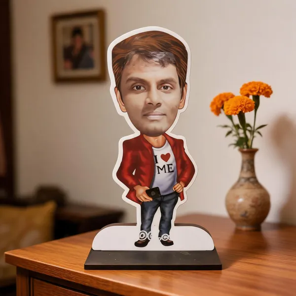 Personalized_Caricature_Photo_Stand_With_Wooden_Base