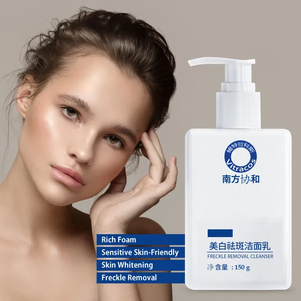Vitracos_Freckle_Removal_Cleanser