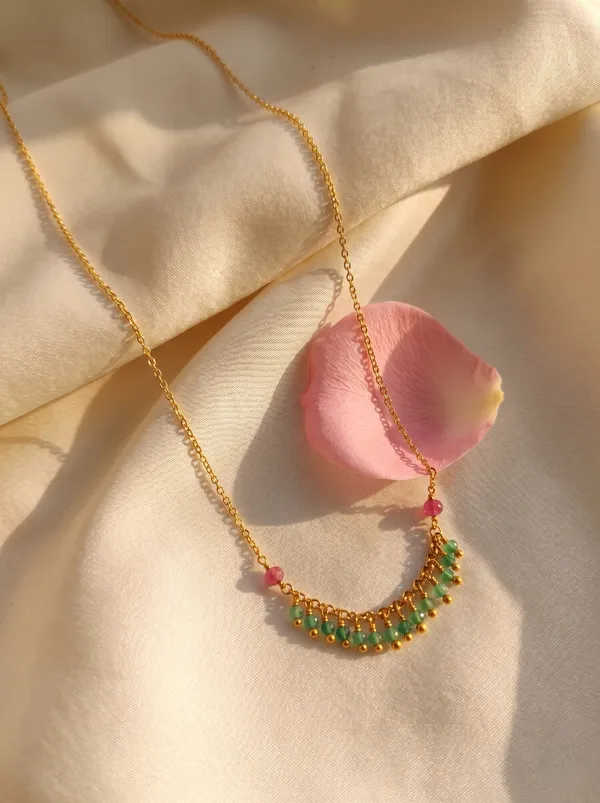 Green_Alloy_Beaded_Necklace_For_Women