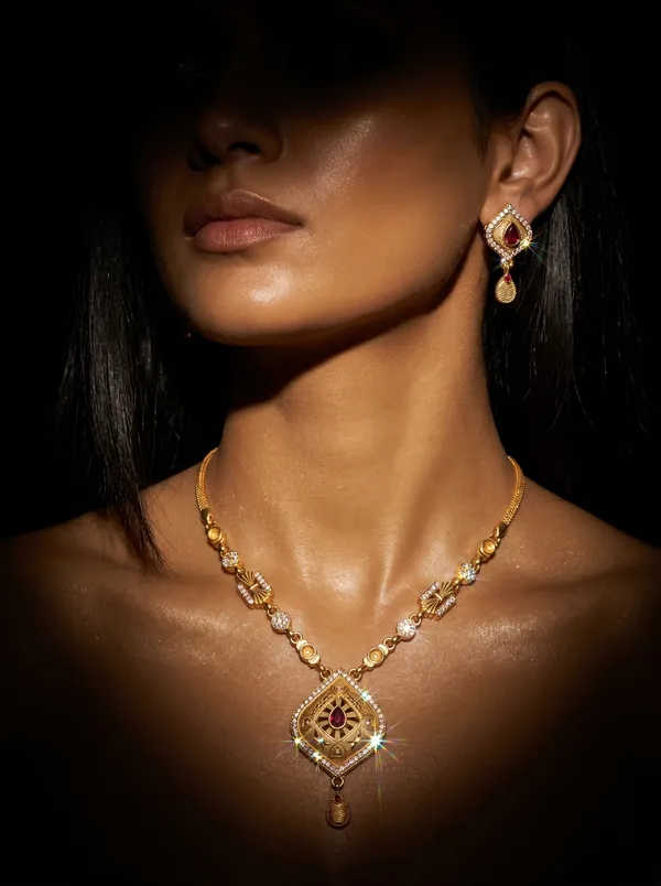 Gold_Plated_Alloy_Ad_Stone_Teardrop_Pendant_Necklace_Set_With_Earrings