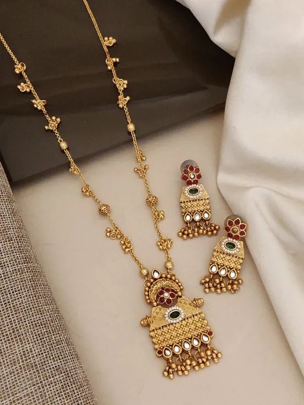 Gold_Plated_Alloy_Ruby_Emerald_Kundan_Necklace_Set_For_Women