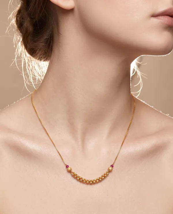 Gold_Plated_Alloy_Ruby_Beaded_Chain_Necklace_For_Women