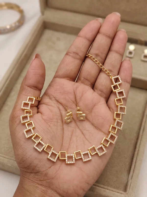 Gold_Alloy_Square_Crystal_Necklace_Set_With_Earrings_For_Women