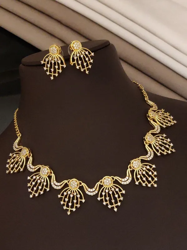 Gold_Alloy_Peacock_Motif_Stone_Necklace_Set_For_Women