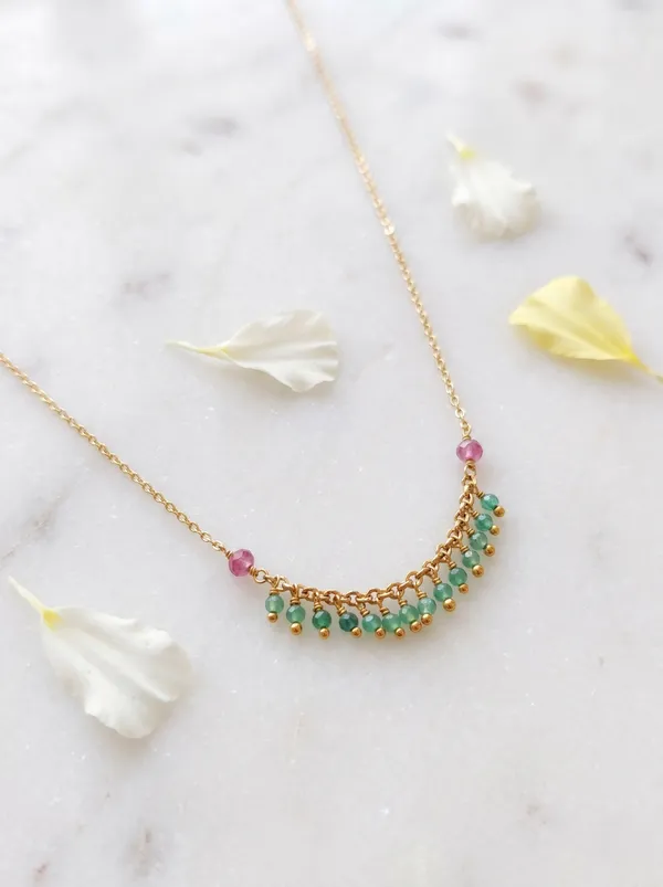 Green_Alloy_Beaded_Necklace_For_Women
