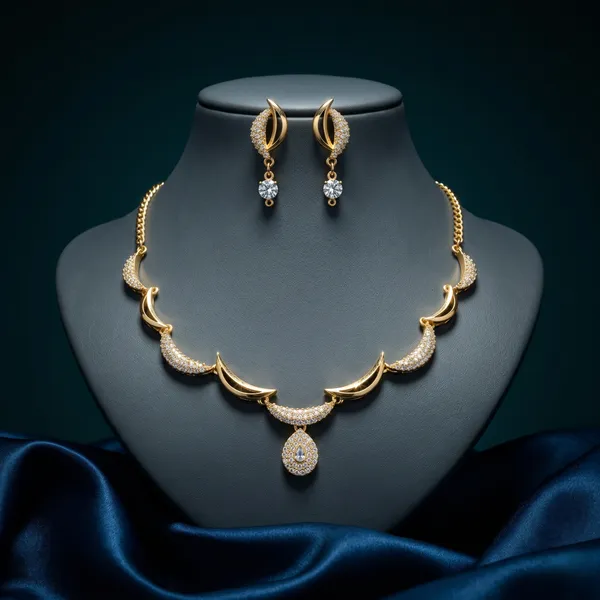 Gold_Plated_Alloy_Crystal_Crescent_Moon_Necklace_Set_For_Women