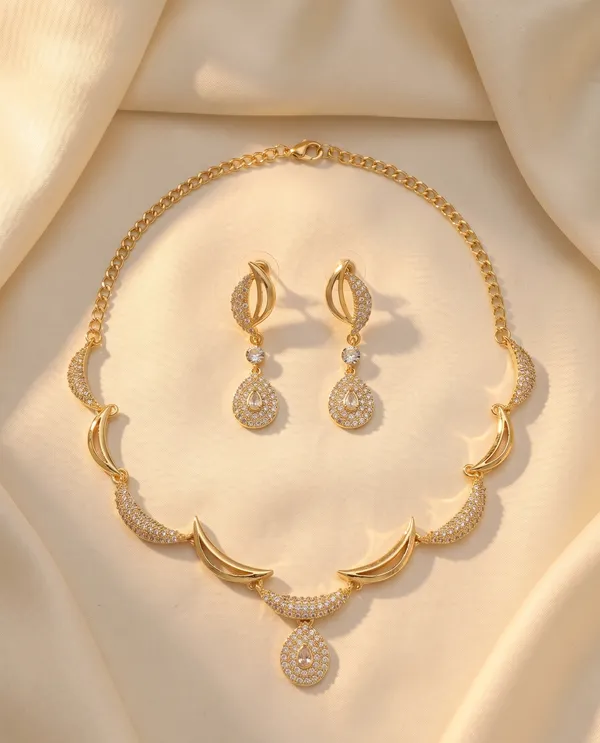 Gold_Plated_Alloy_Crystal_Crescent_Moon_Necklace_Set_For_Women