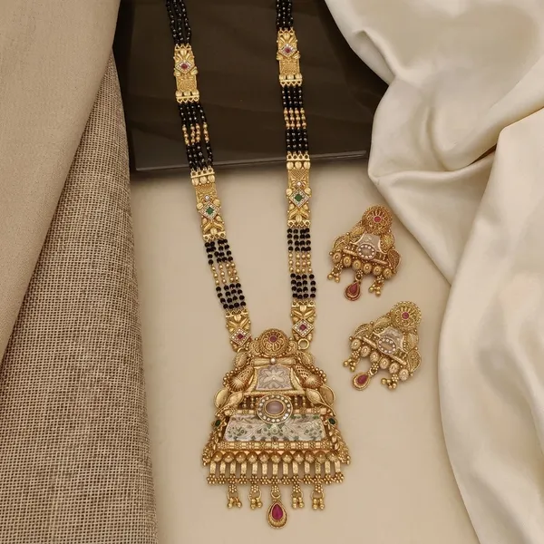 Gold_Plated_Alloy_Black_Beaded_Temple_Design_Necklace_Set_For_Women
