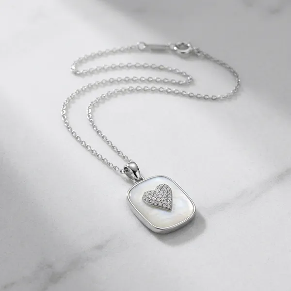 White_Alloy_Silver_Mother_Of_Pearl_Crystal_Heart_Pendant_Necklace_For_Women