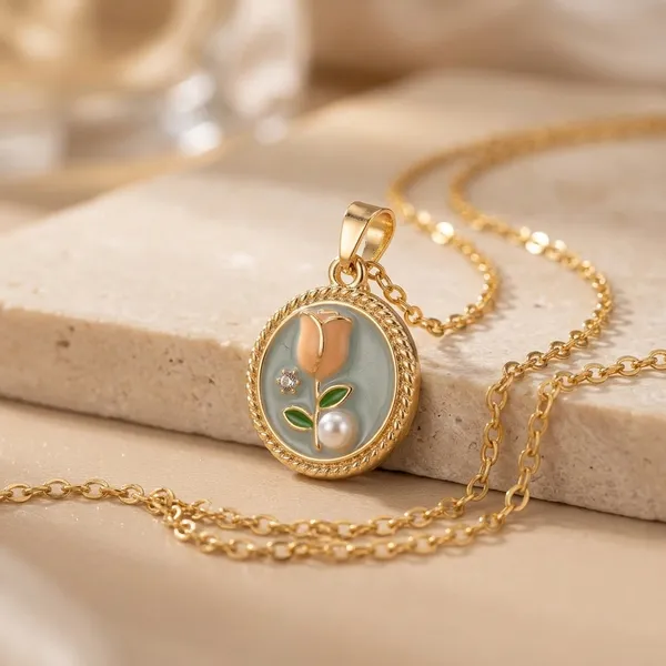 Blue_Gold_Alloy_Floral_Enamel_Circular_Pendant_Necklace_For_Women