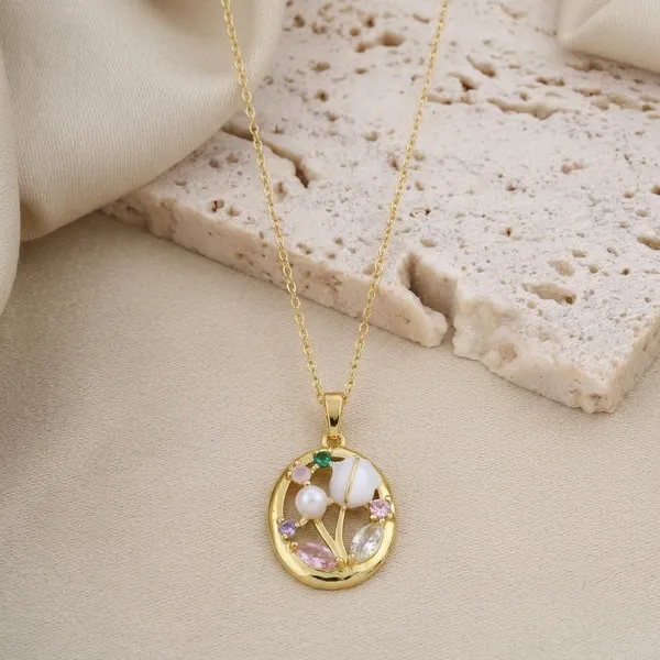 Gold_Alloy_Pressed_Flower_Oval_Pendant_Necklace_For_Women