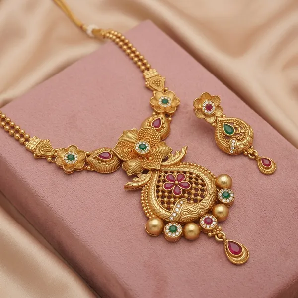 Gold_Plated_Alloy_Ruby_Emerald_Stone_Pendant_Necklace_Set_For_Women