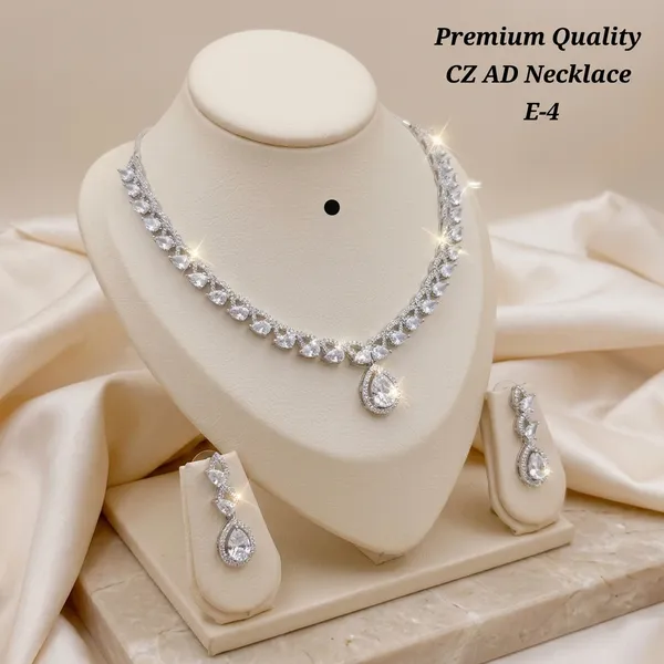 Silver_Alloy_Cubic_Zirconia_Teardrop_Pendant_Necklace_Set_For_Women