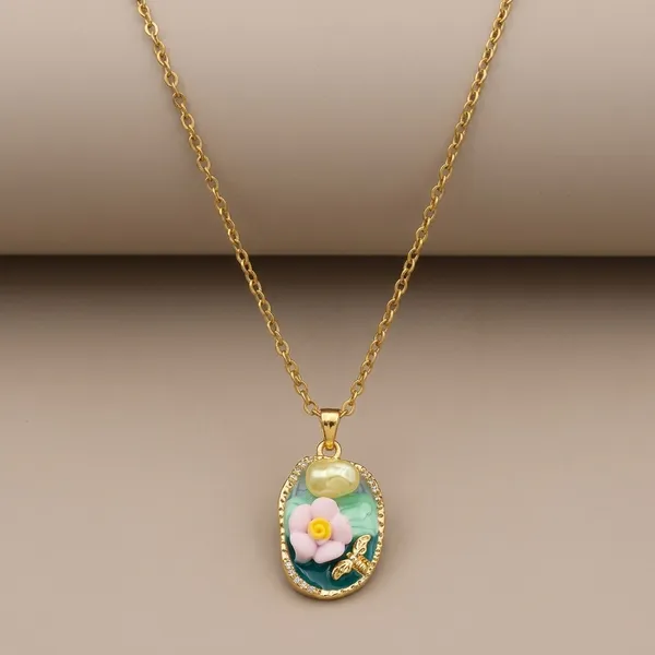 Green_Alloy_Enamel_Floral_Oval_Pendant_Necklace_For_Women