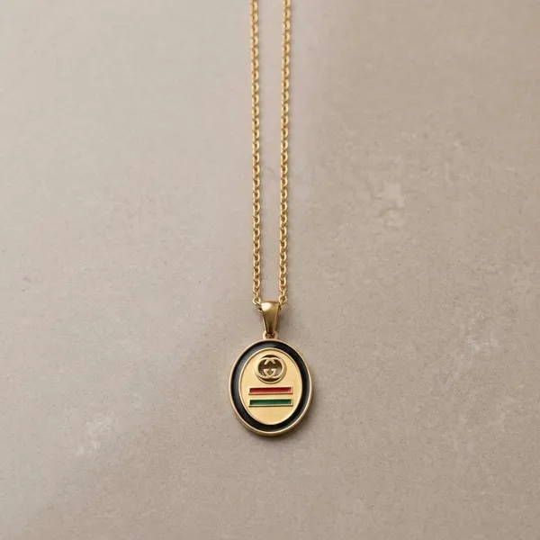 Gold_Alloy_Enamel_Stripe_Oval_Pendant_Necklace_For_Women