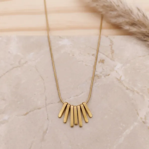 Gold_Alloy_Geometric_Sunburst_Bar_Pendant_Necklace_For_Women