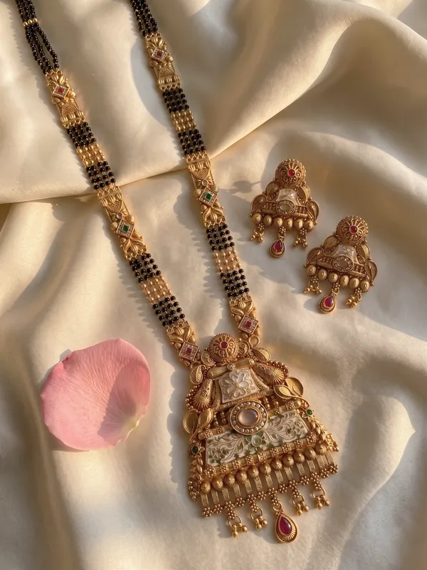 Gold_Plated_Alloy_Black_Beaded_Temple_Design_Necklace_Set_For_Women