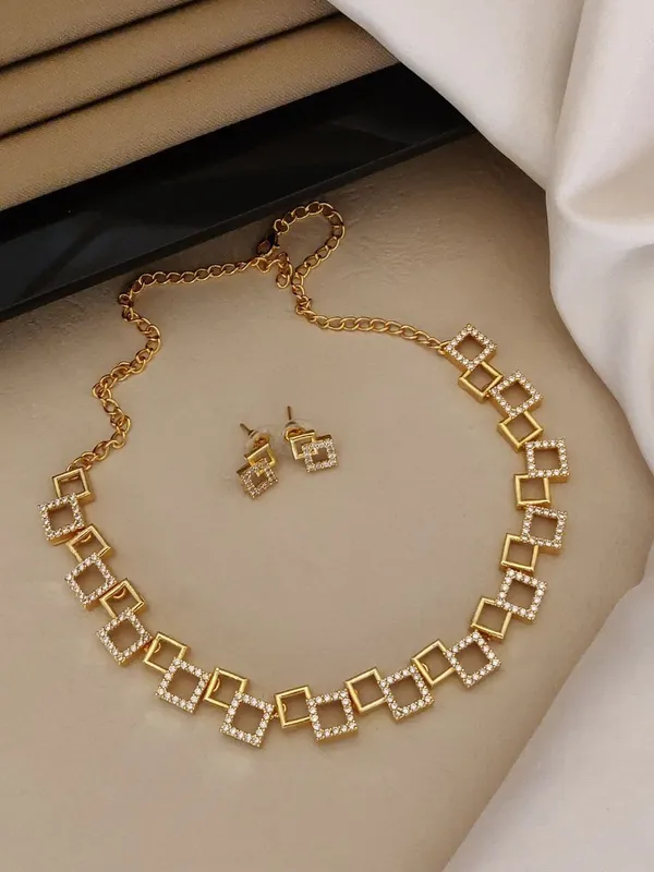 Gold_Alloy_Square_Crystal_Necklace_Set_With_Earrings_For_Women