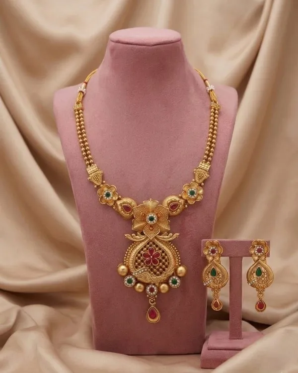 Gold_Plated_Alloy_Ruby_Emerald_Stone_Pendant_Necklace_Set_For_Women