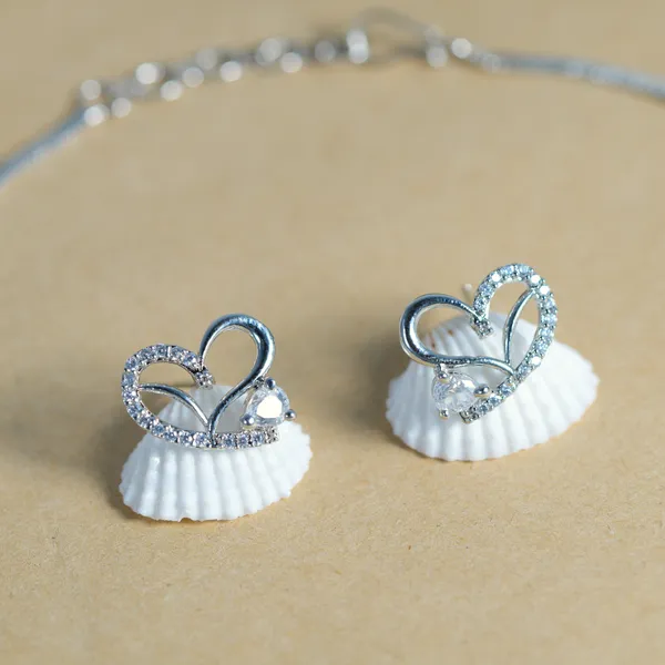 Silver_Alloy_Crystal_Heart_Link_Necklace_Set_For_Women