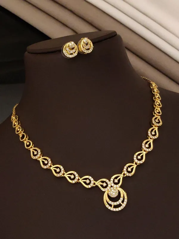Gold_Alloy_Cubic_Zirconia_Crescent_Necklace_Set_For_Women