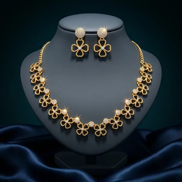 Gold_Alloy_Four_Leaf_Clover_Necklace_Set_For_Women