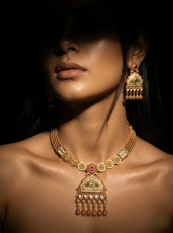 Gold_Plated_Alloy_Kundan_Meenakari_Necklace_Set_With_Earrings_For_Women