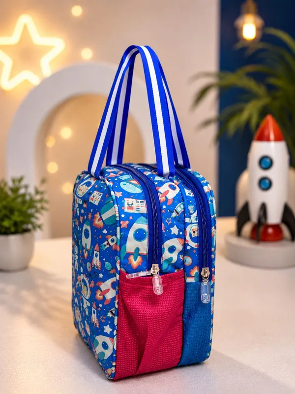 eastwesttraders_Blue_stylish_small_tiffin_Bag_Waterproof_Lunch_Bag_(Blue,_6_L)