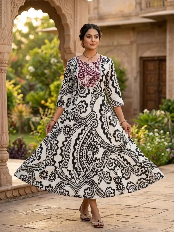 easttowest_traders_Women_Paisley,_Embroidered,_Printed_Flared_Kurta_(Black)