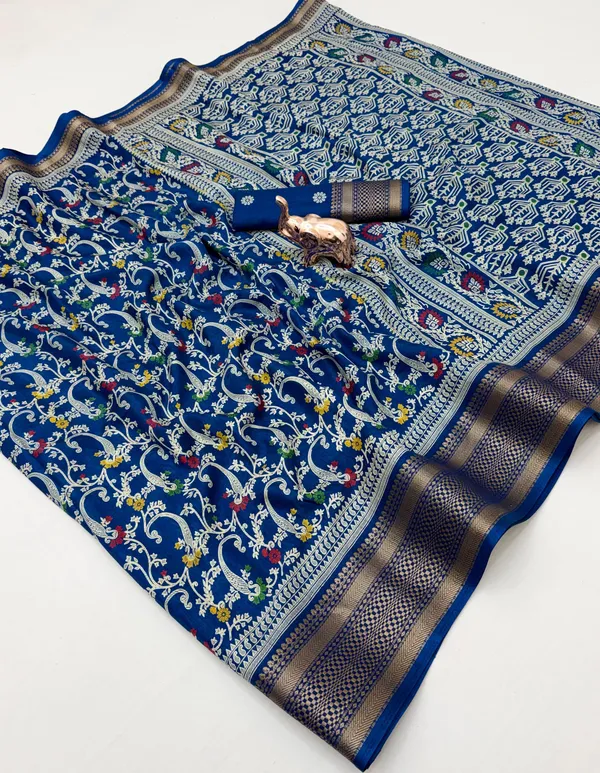 Blue_Dolla_Silk_Floral_Printed_Saree_With_Unstitched_Blouse_For_Women