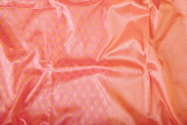 Peach_Soft_Silk_Saree_With_Unstitched_Blouse_For_Women
