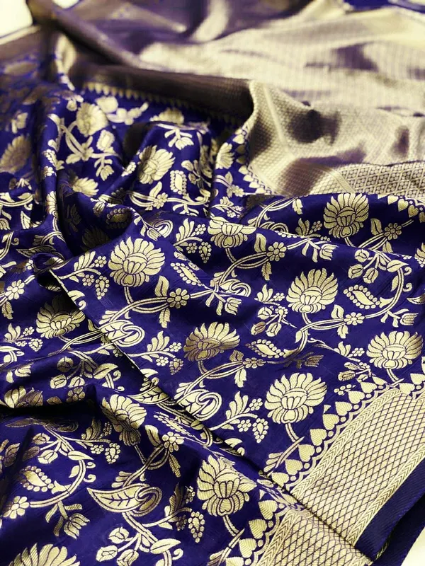 Deep_Purpule_Soft_Silk_Saree_With_Unstitched_Blouse_For_Women