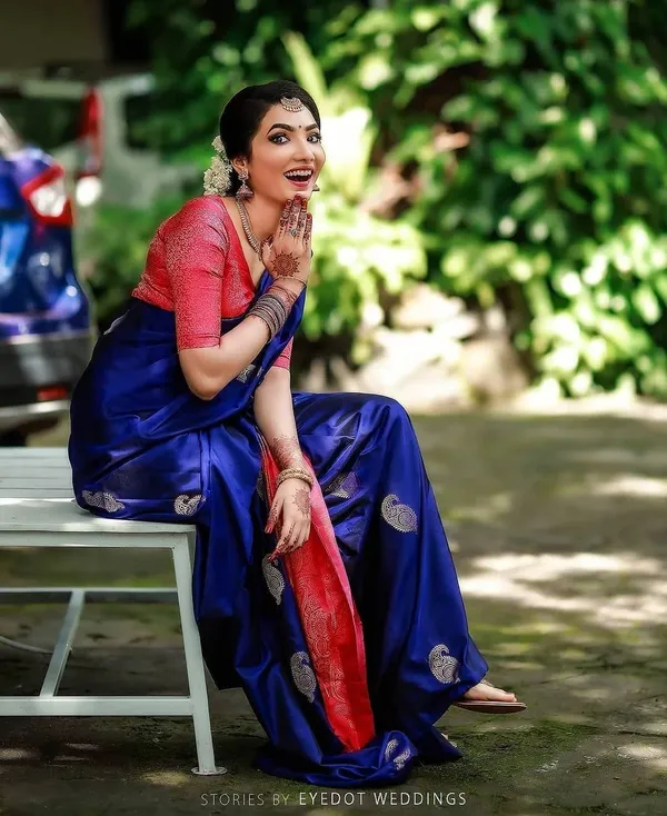 Blue_Pink_Soft_Silk_Saree_With_Unstitched_Blouse_For_Women